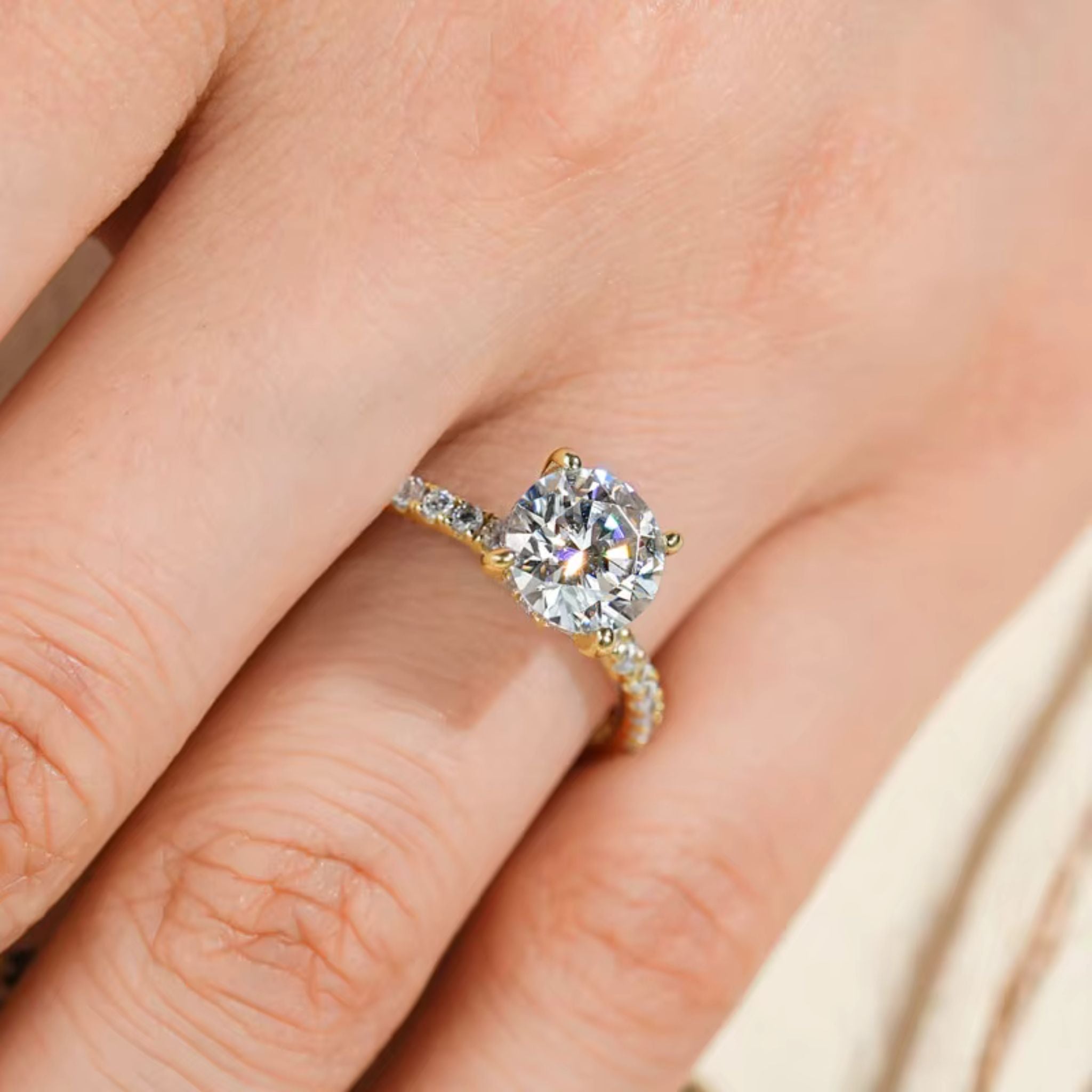 Anel Solitário Noivado Cravejado 2ct Banhado em Ouro 18k