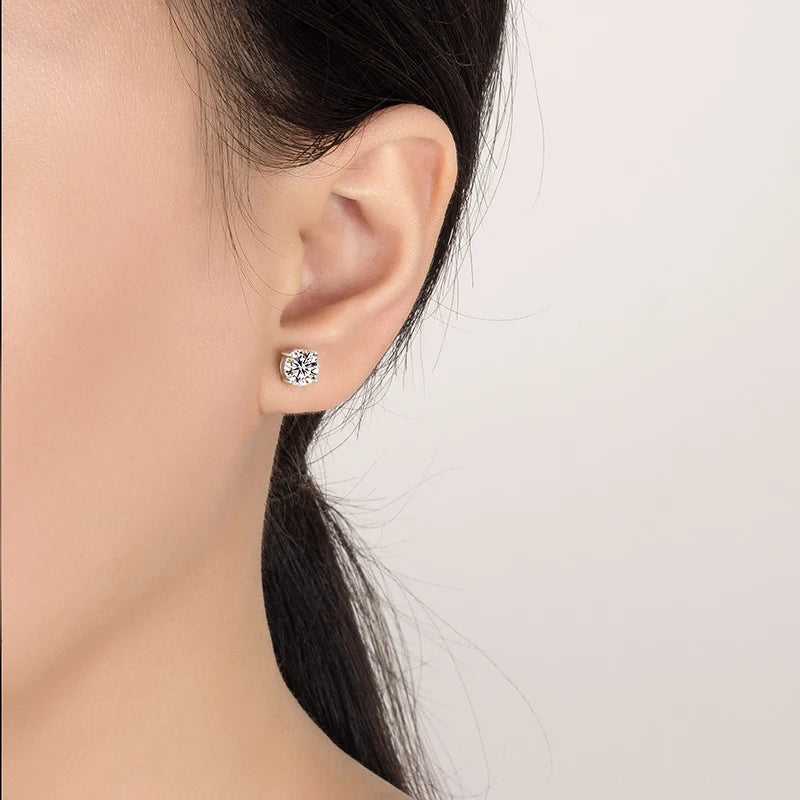 Brinco Moissanite Ponto de Luz 1ct em Prata 925