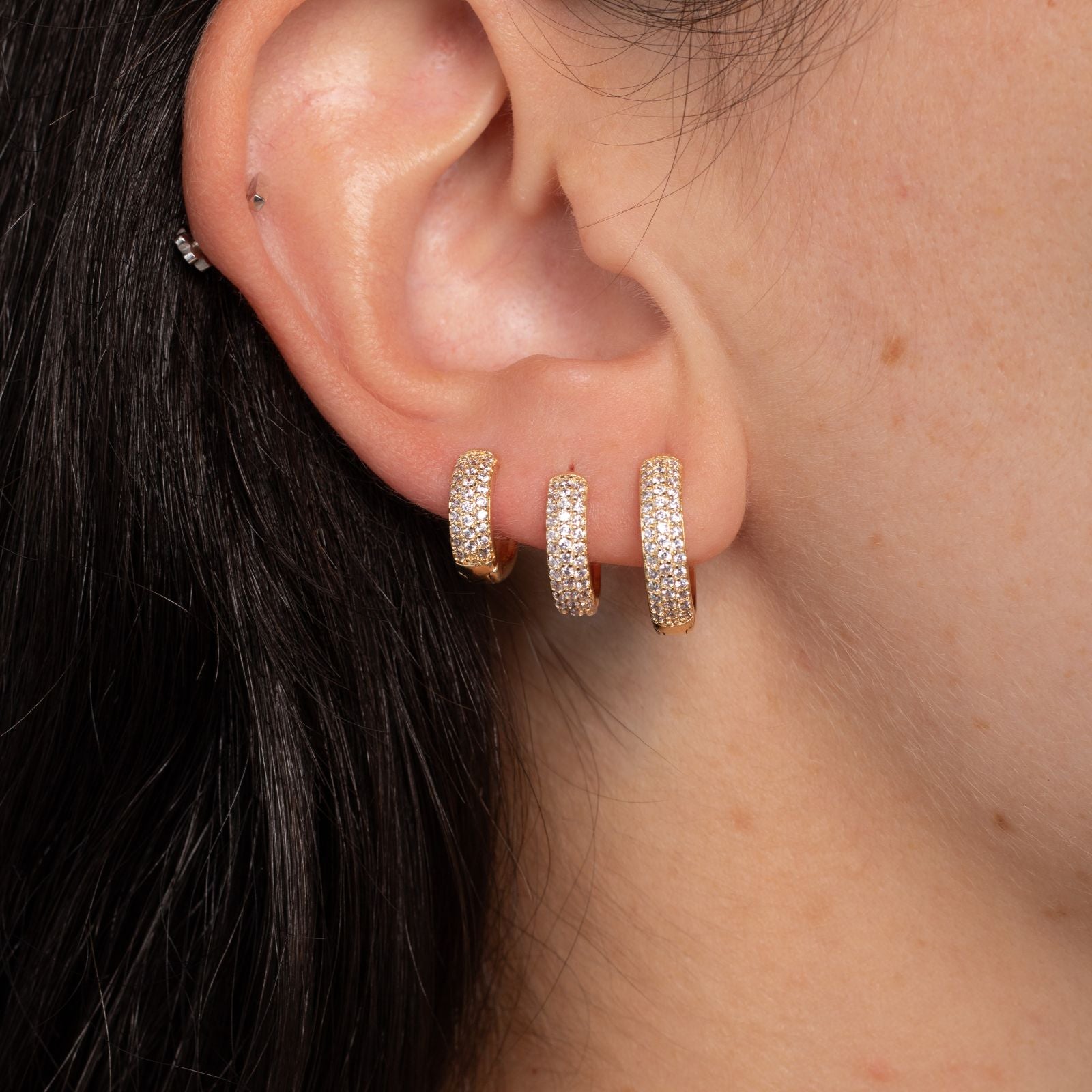 Trio de Argolas Cravejadas com Zircônias Banhado a Ouro 18k