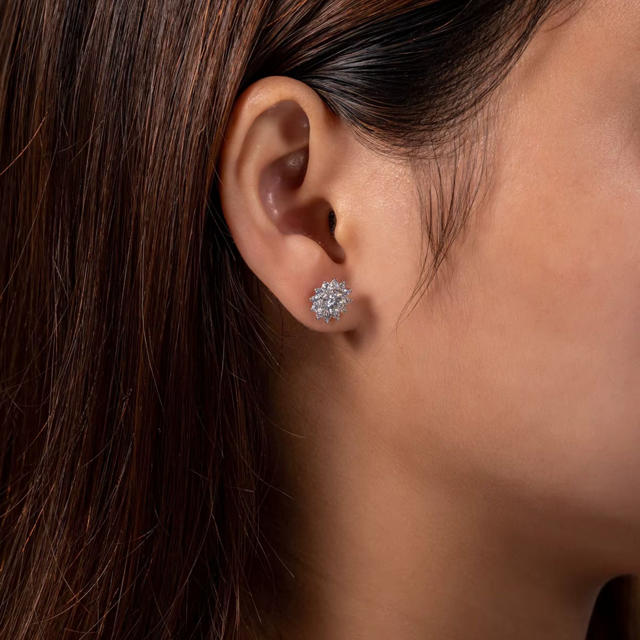 Brinco Flor De Girassol Moissanite 1ct em Prata 925
